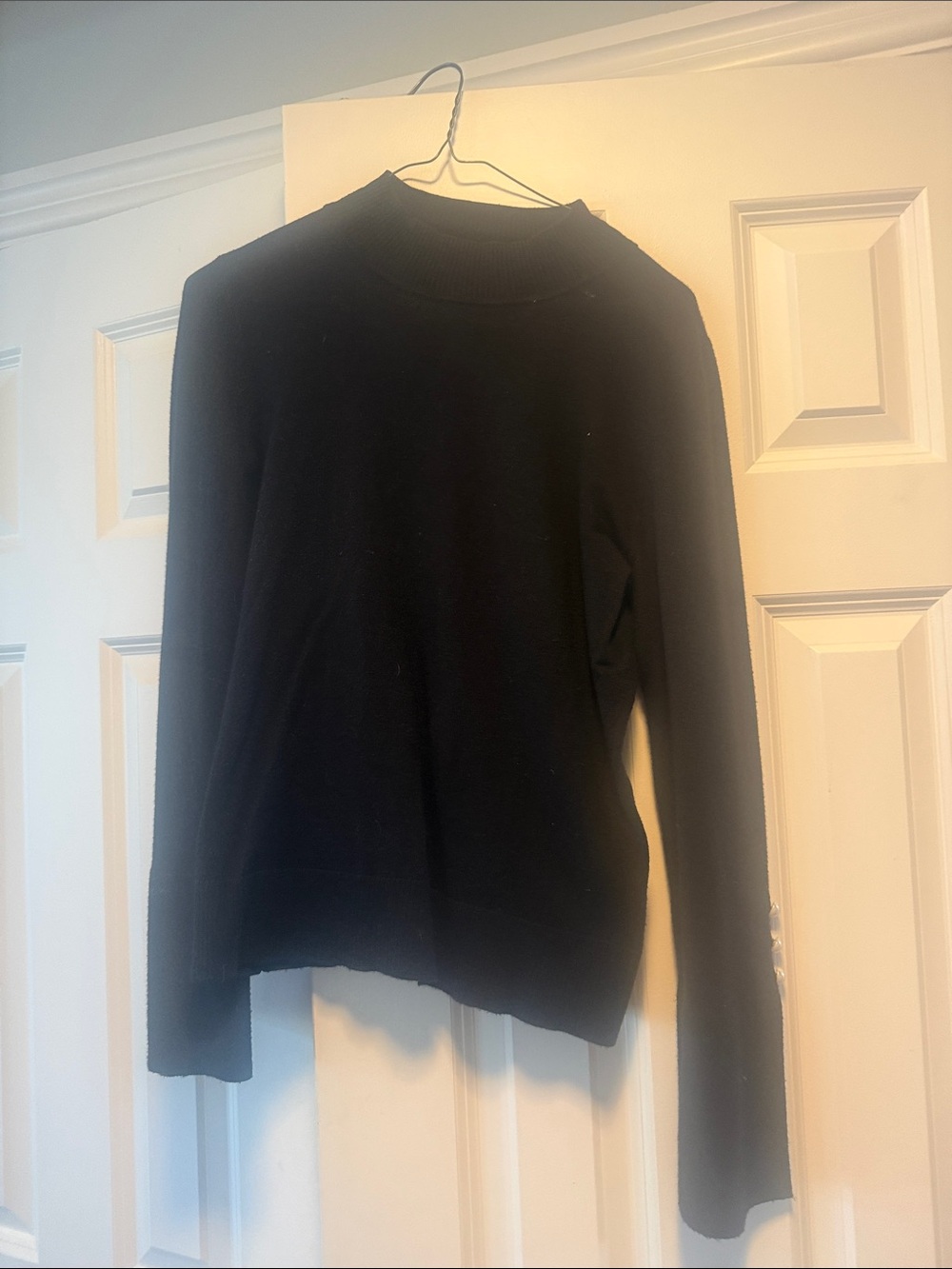 CeCe Black Long-Sleeve Mock Neck Knit Top